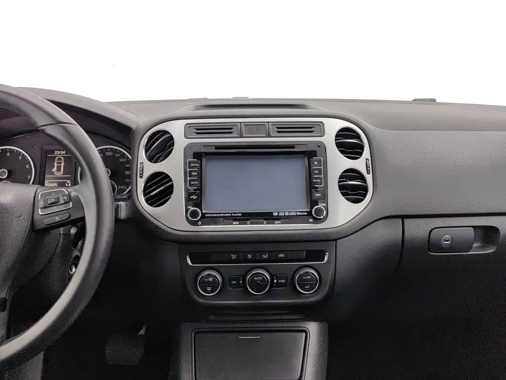 Volkswagen Tiguan — миниатюра 12