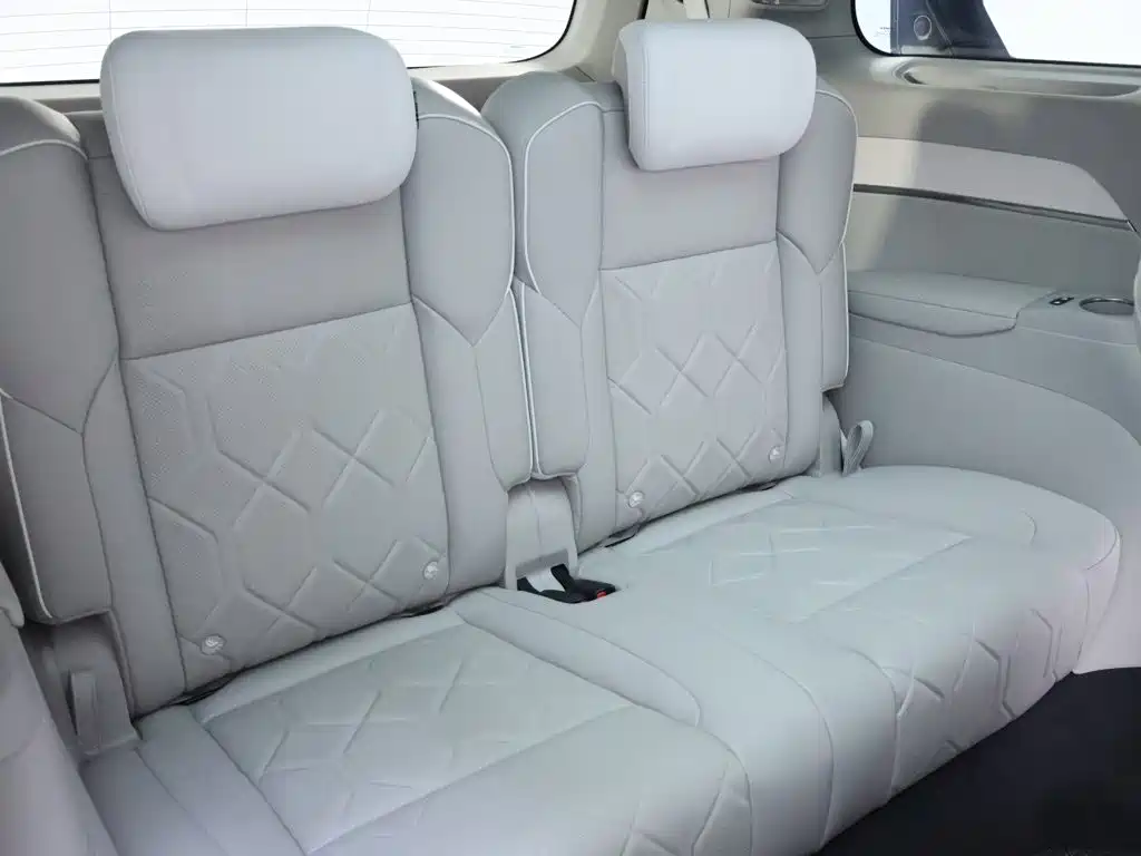 Volvo EM90 — миниатюра 24