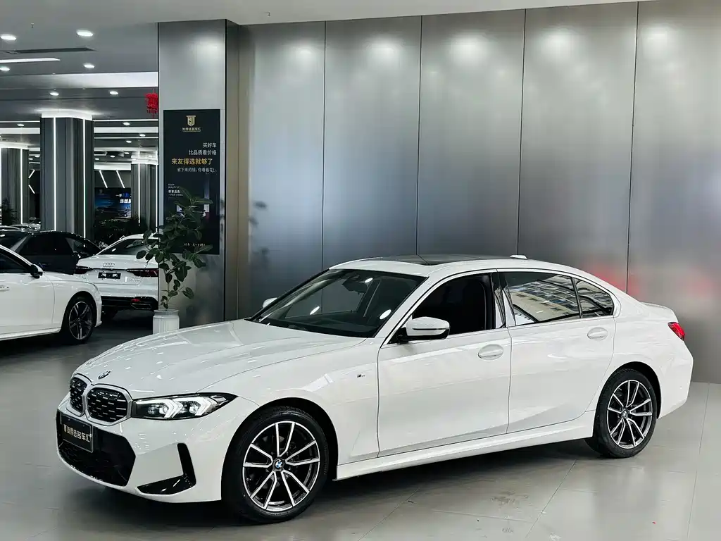 BMW 3 Series 2022