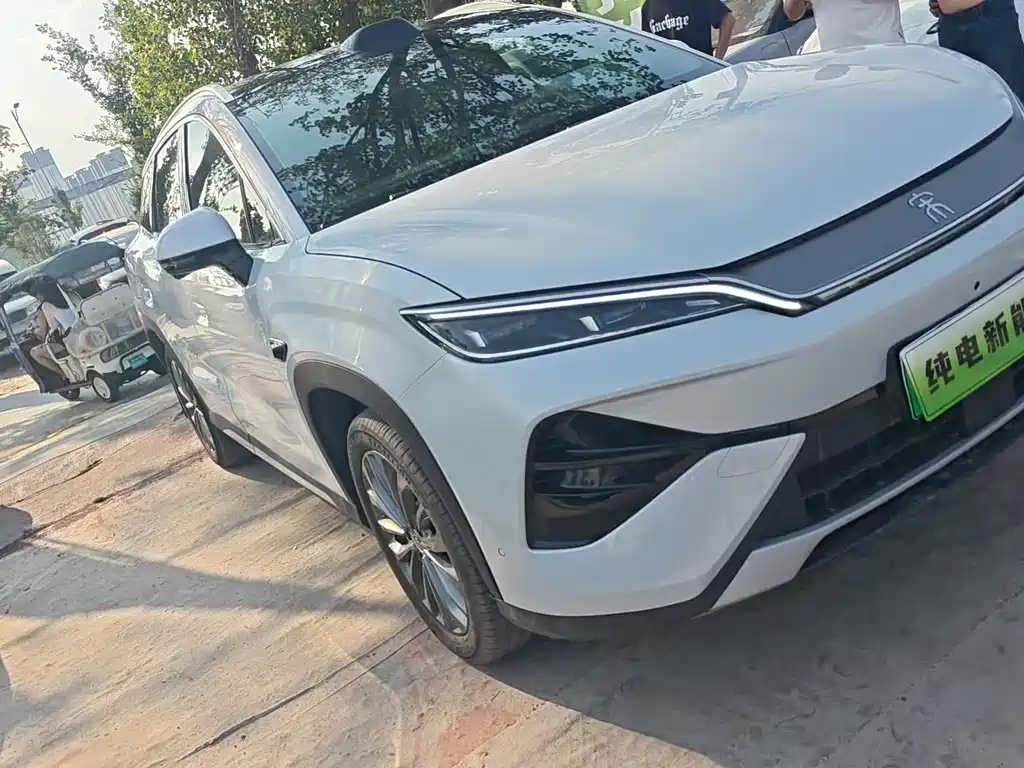 BYD Song Ultra — миниатюра 3