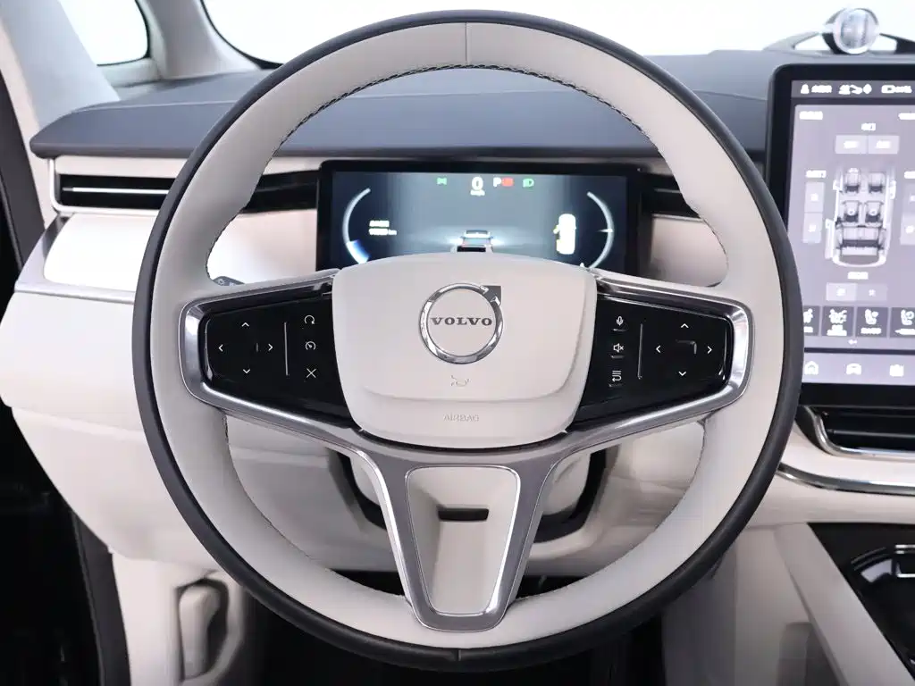 Volvo EM90 — миниатюра 16