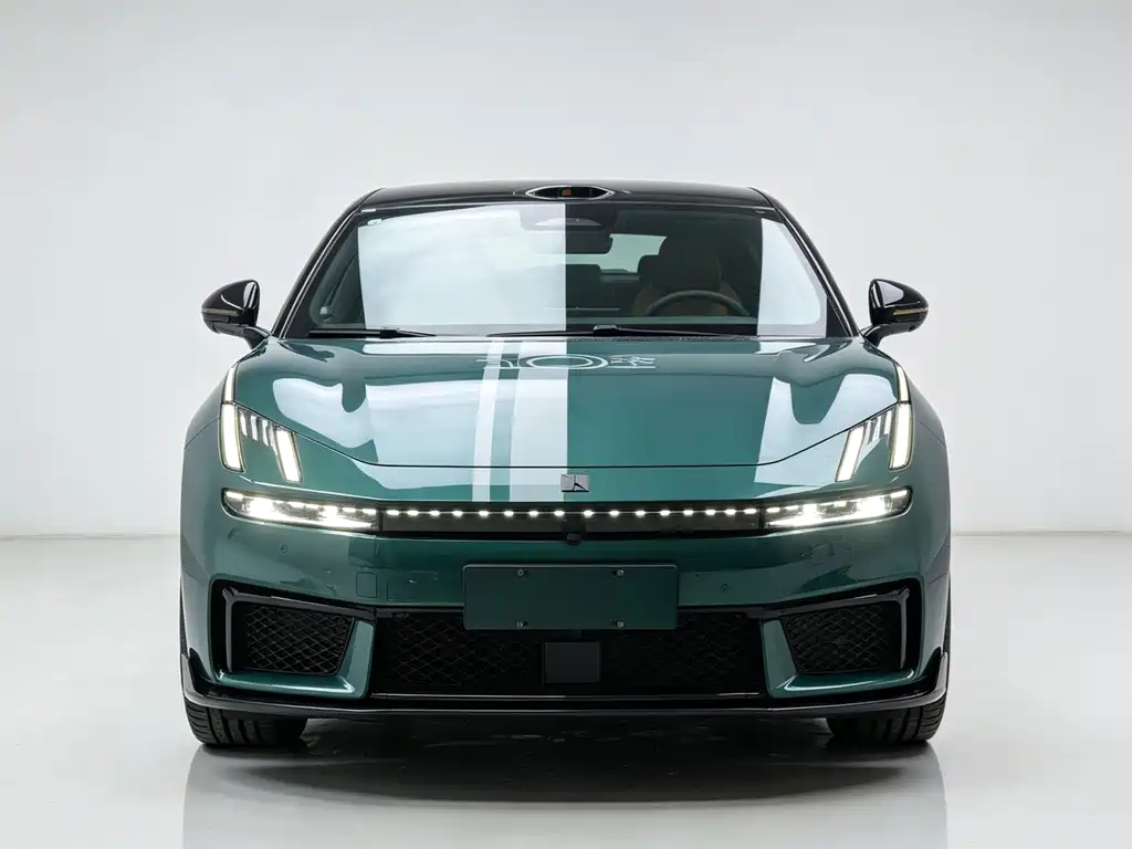 Lynk & Co 10 — миниатюра 2