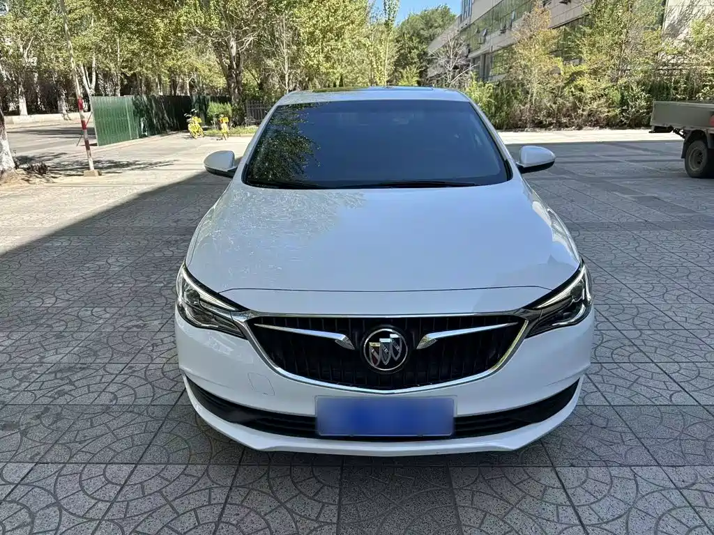 Buick Excelle — миниатюра 7