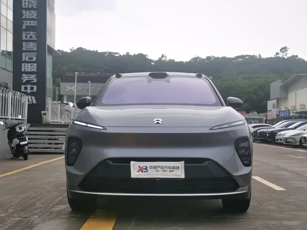 NIO ES8 — миниатюра 2