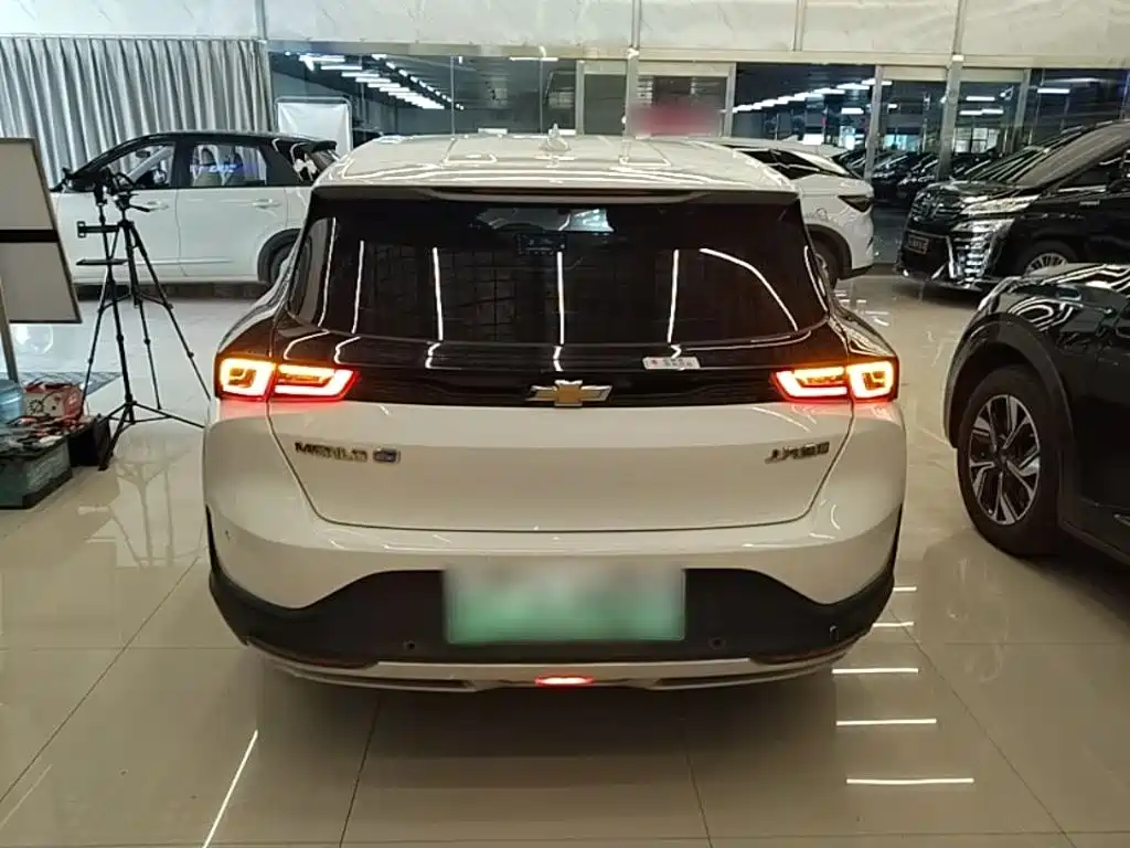 Chevrolet Menlo — миниатюра 6
