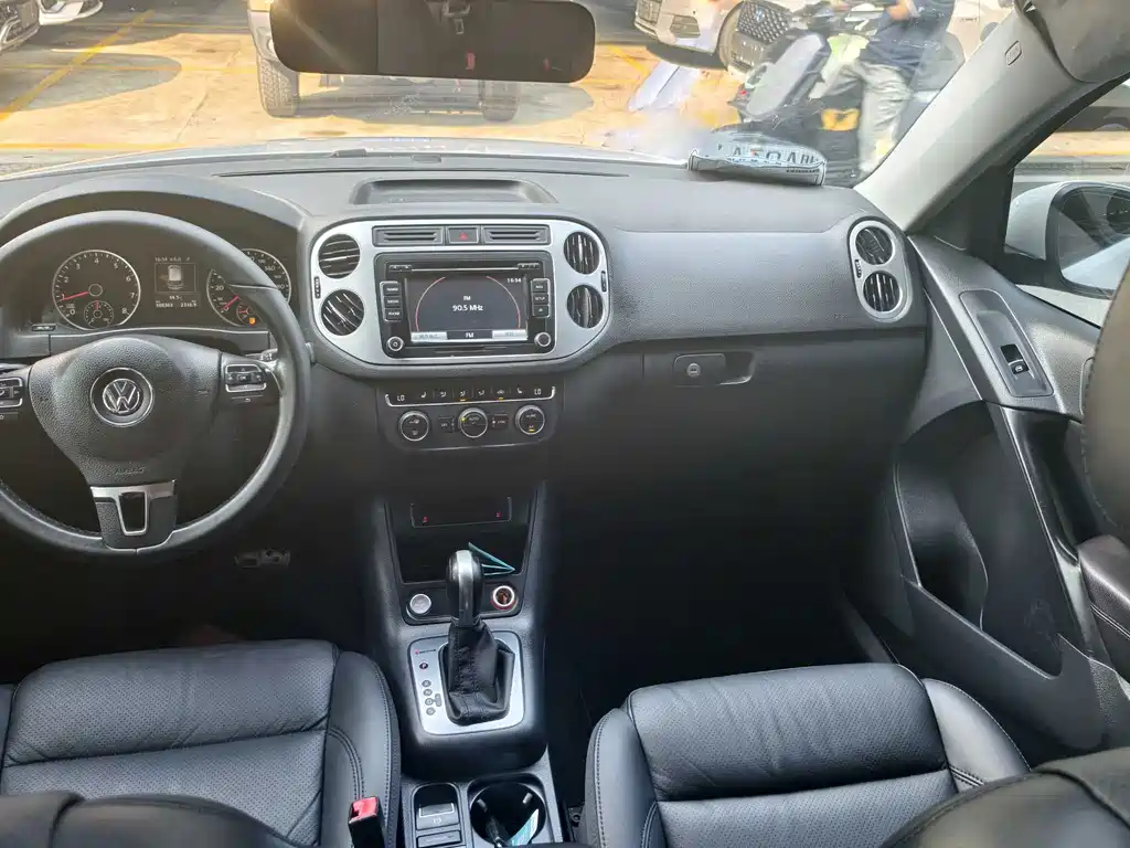 Volkswagen Tiguan — миниатюра 7