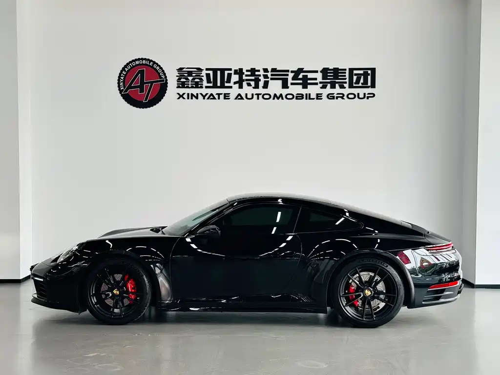 Porsche 911 2022 Carrera 3.0T