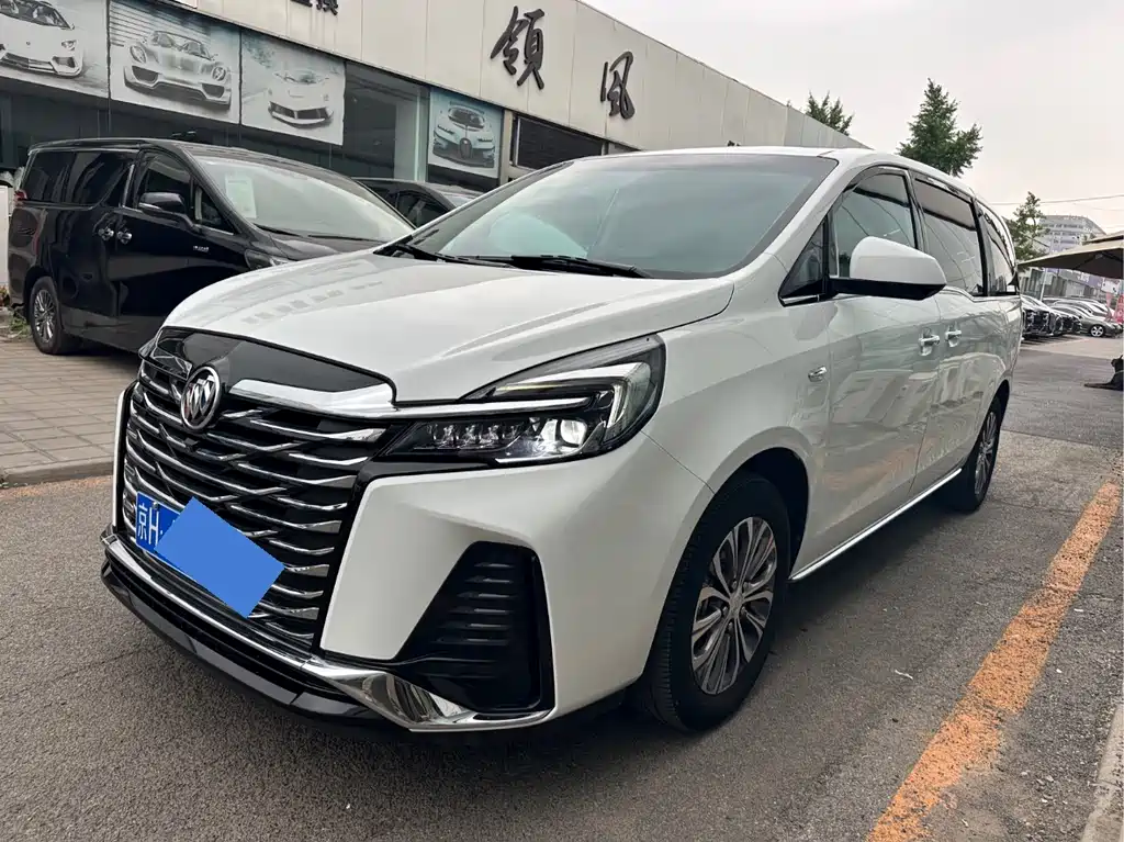 Buick GL8 2023