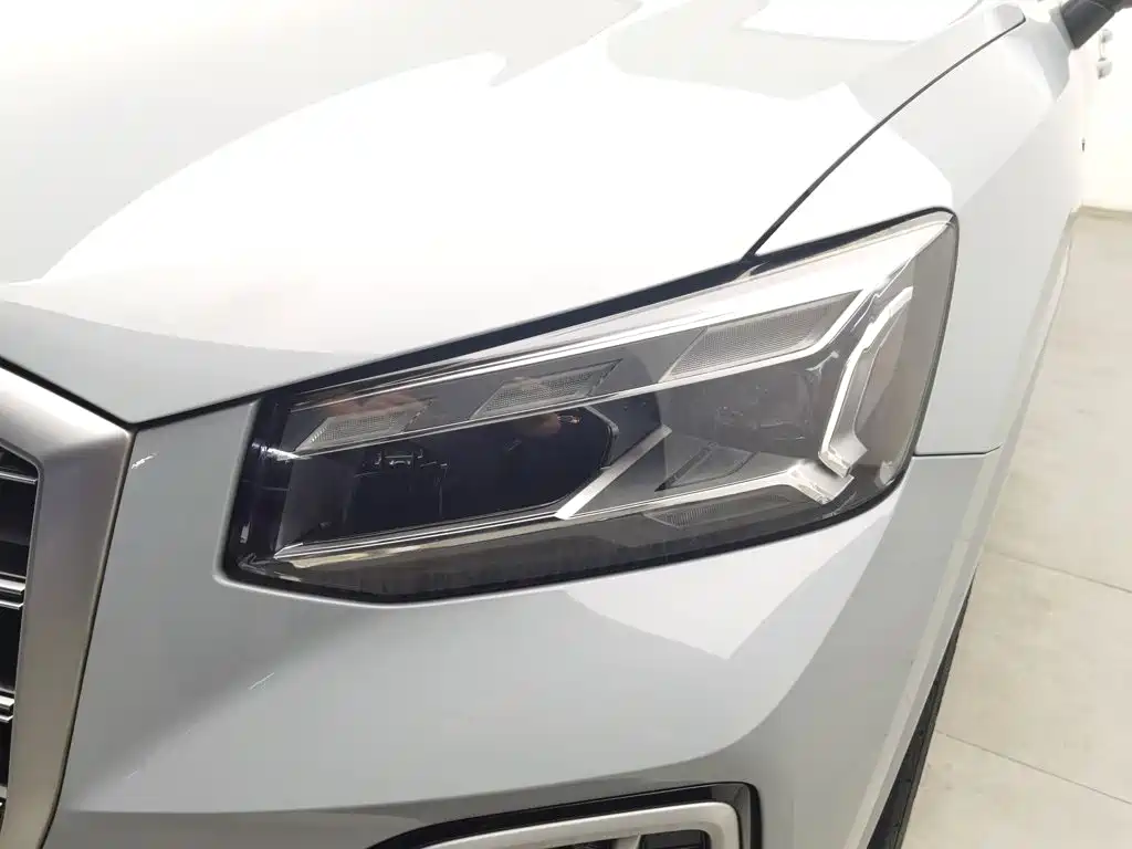 Audi Q2L — миниатюра 7