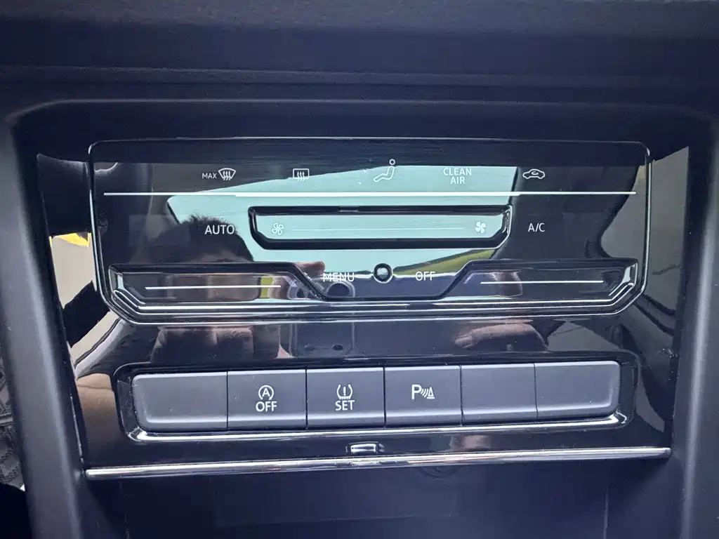 Volkswagen Touran — миниатюра 17