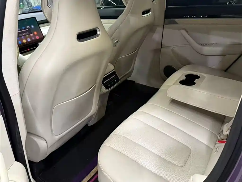 Luxeed R7 2024 667km Pro