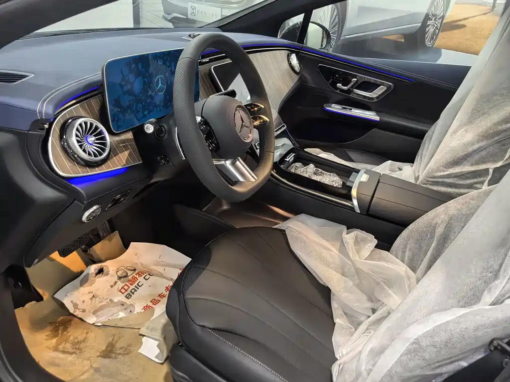 Mercedes-Benz EQE — миниатюра 7
