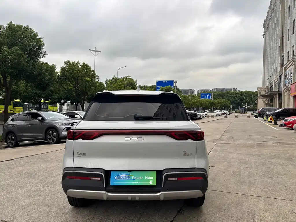 BYD Yuan UP — миниатюра 6