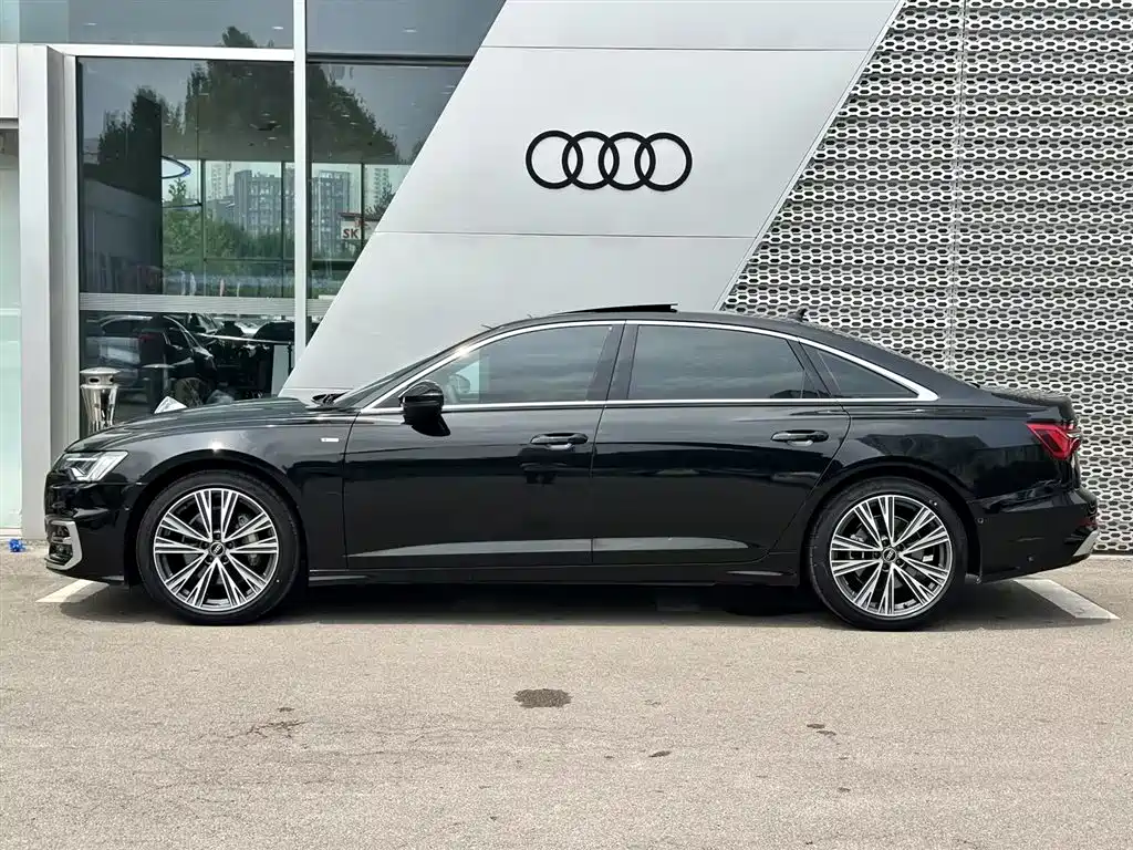 Audi A6L 2023 45 TFSI quattro