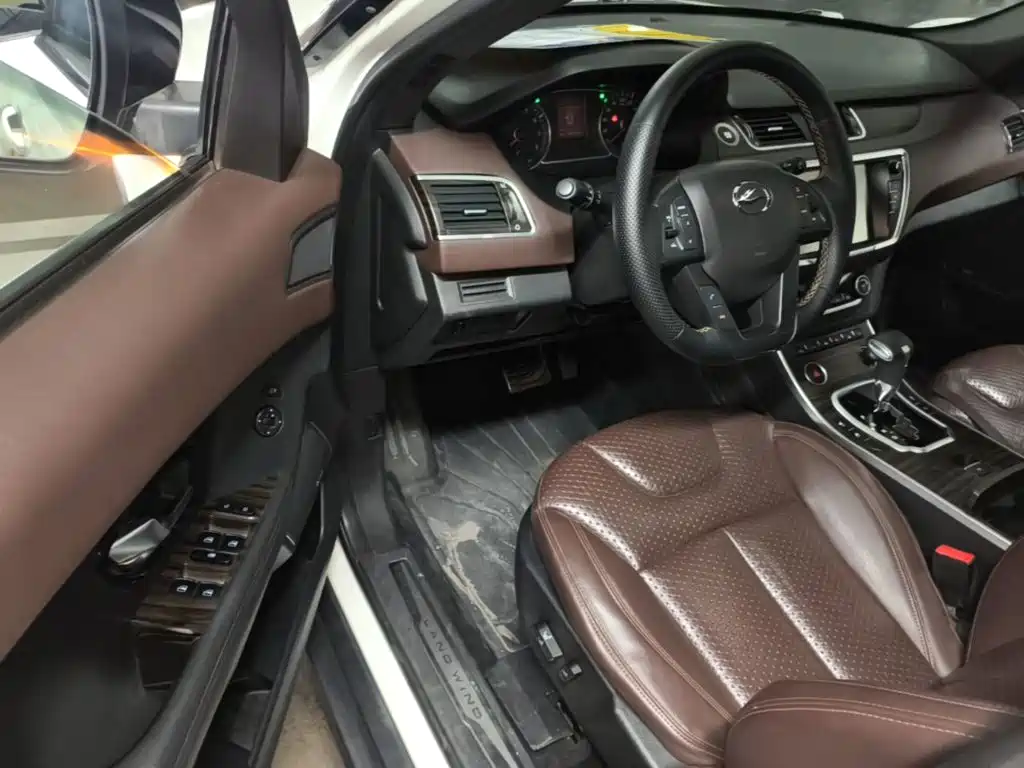 Landwind Landwind X7 — миниатюра 16