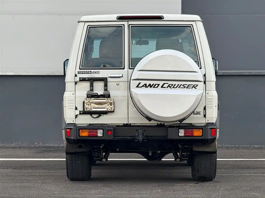 Toyota Land Cruiser LC71 2024 2.8T