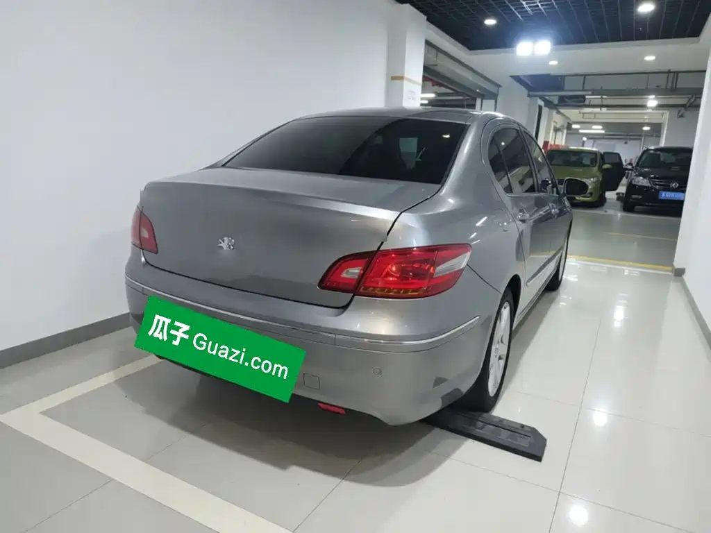 Peugeot 408 — миниатюра 6