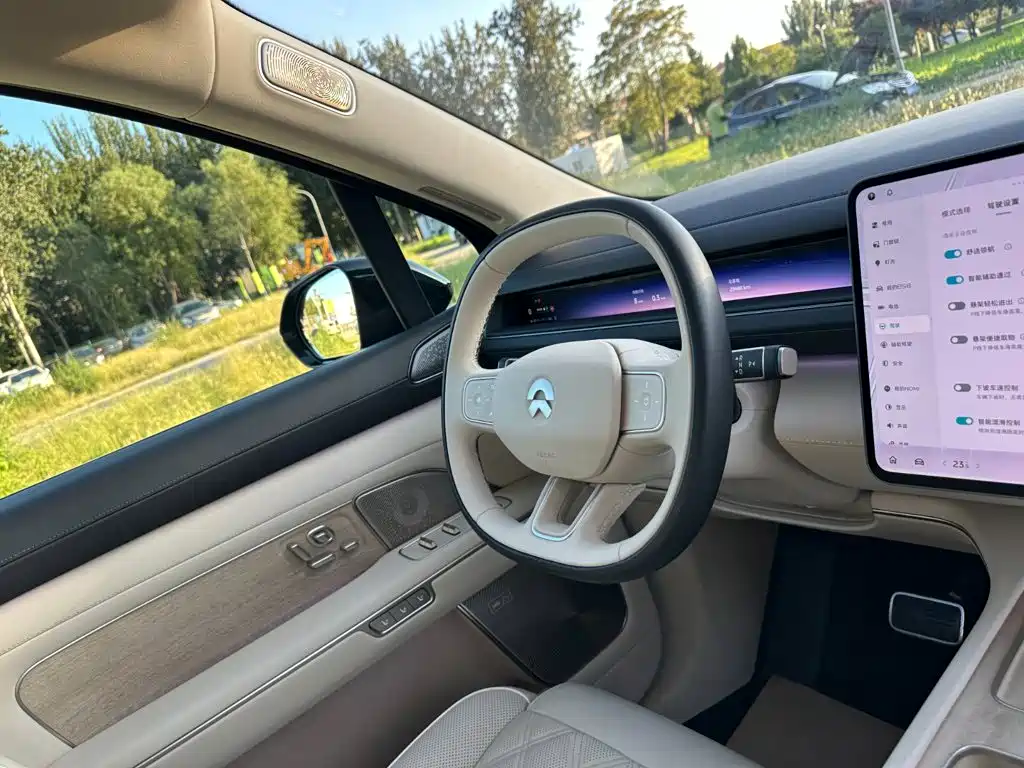 NIO ES8 — миниатюра 18