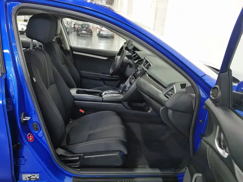 Honda Civic — миниатюра 23