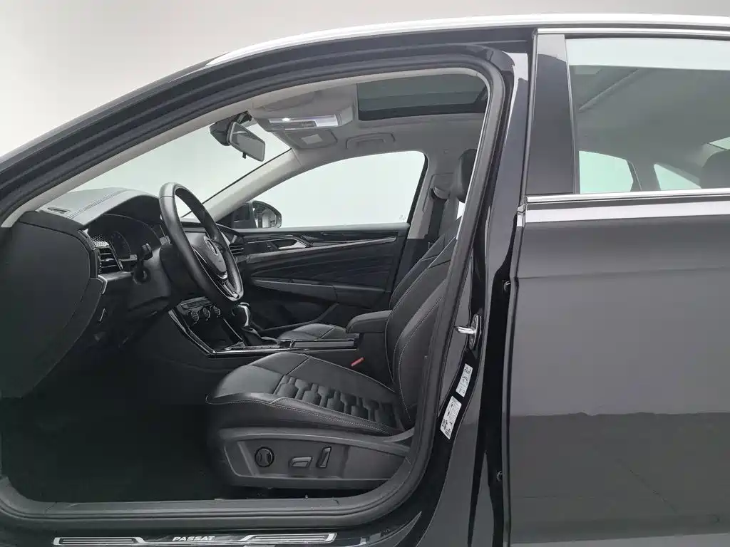 Volkswagen Passat — миниатюра 10