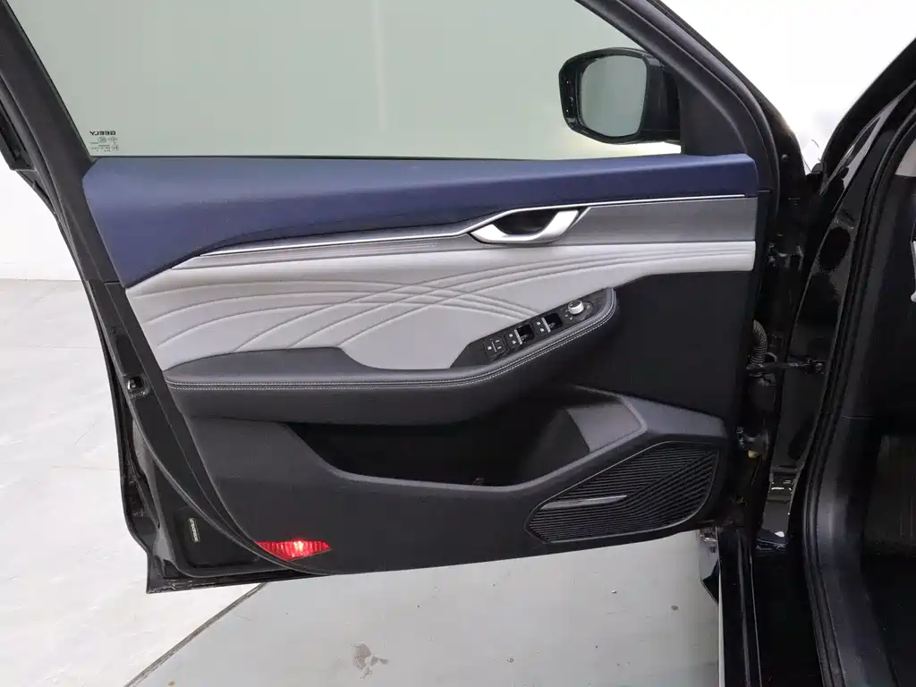 Geely Xingrui — миниатюра 18