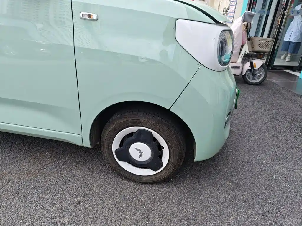 Wuling MINIEV — миниатюра 24