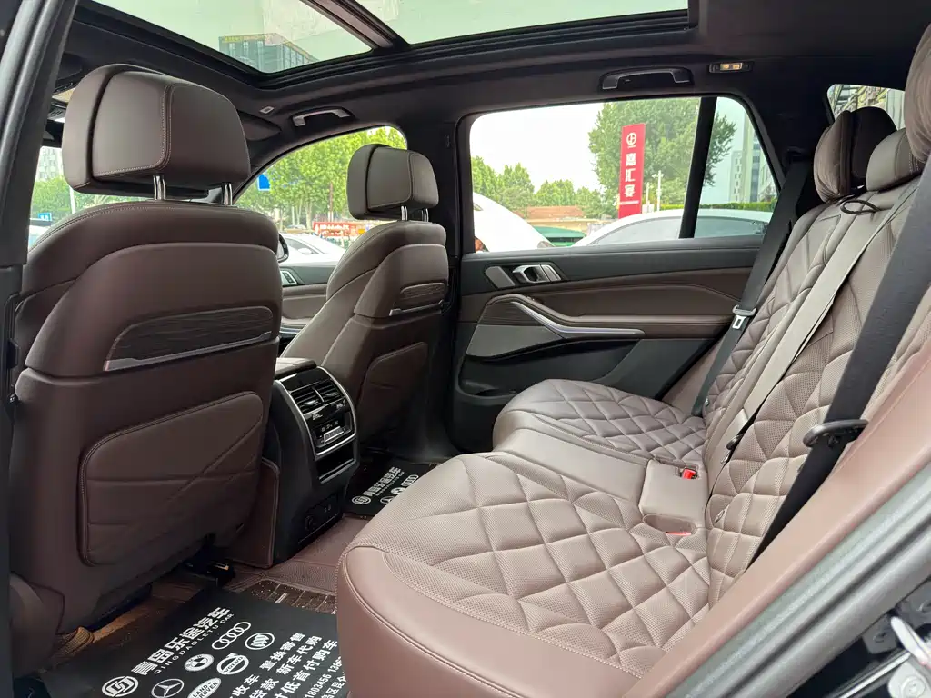 BMW X5 2022 xDrive 40Li M Sport