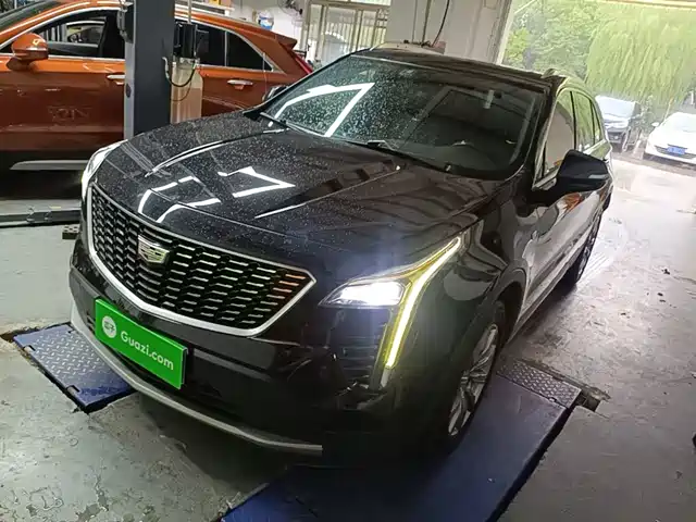 Cadillac XT4