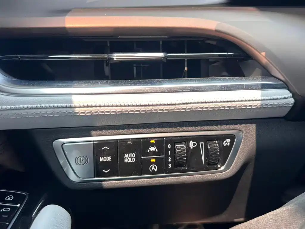 Cadillac GT4 — миниатюра 9