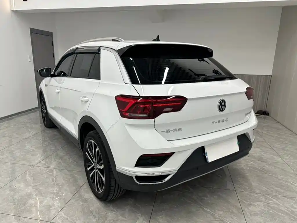 Volkswagen T-Roc — миниатюра 6