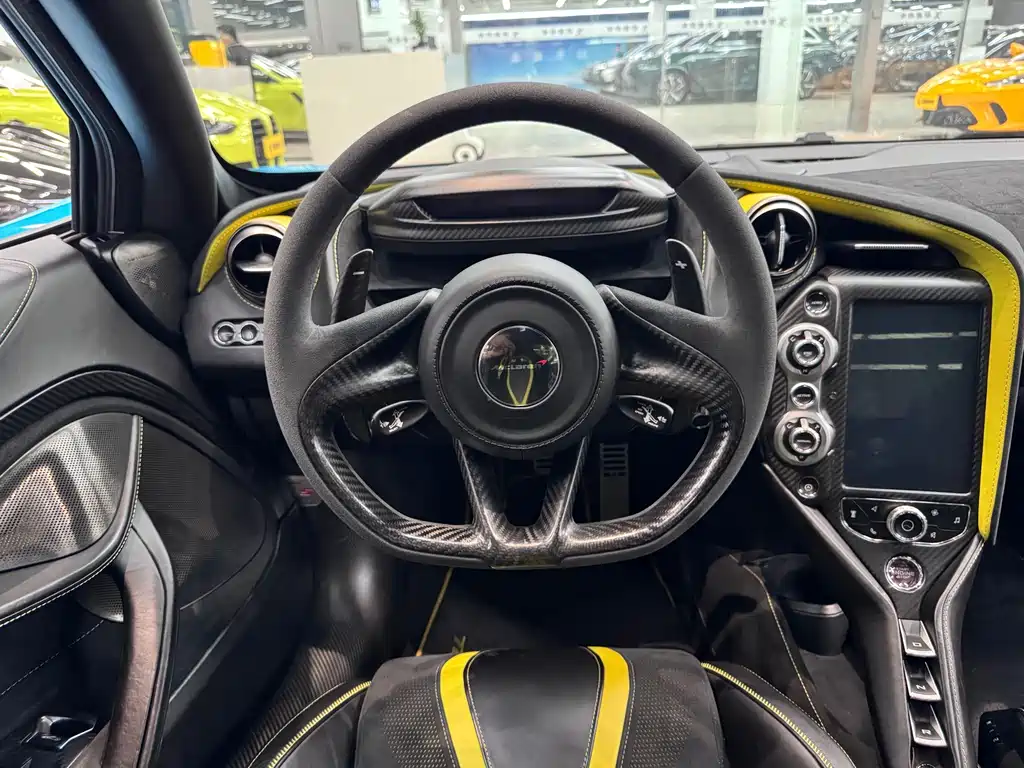 McLaren 720S — миниатюра 4