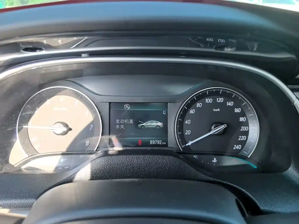 Buick Excelle — миниатюра 12