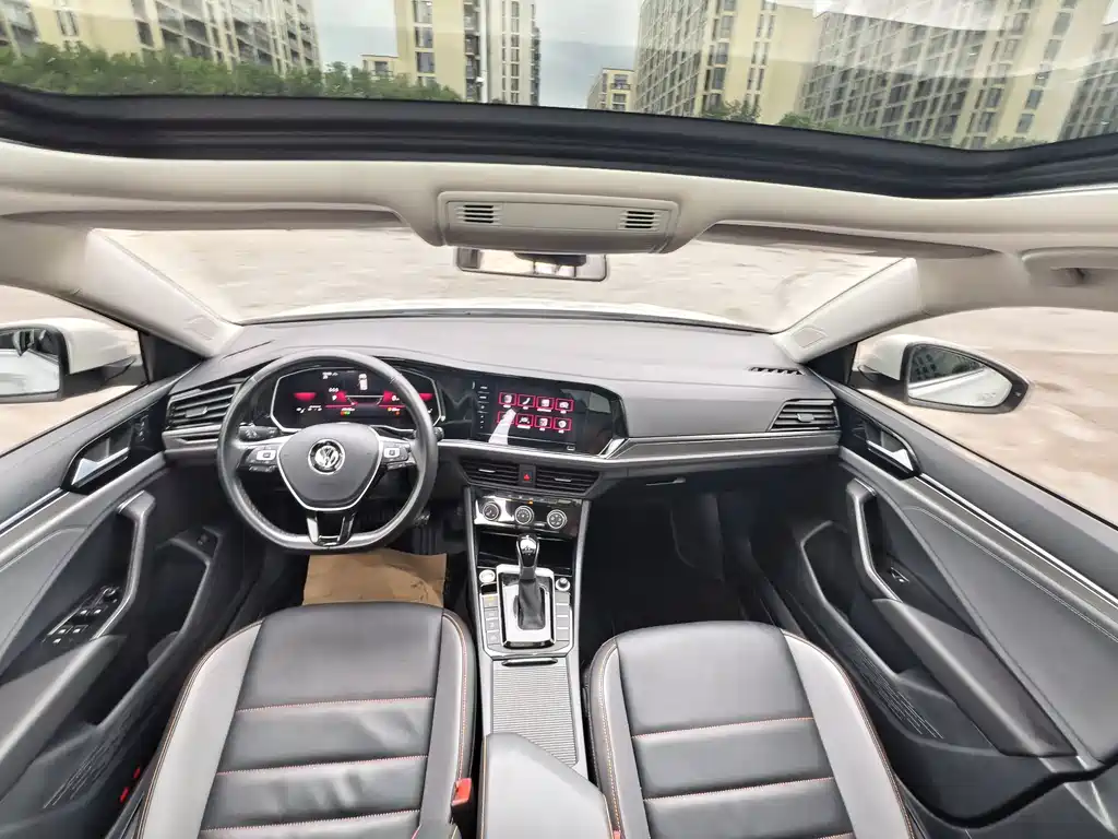 Volkswagen Sagitar — миниатюра 12