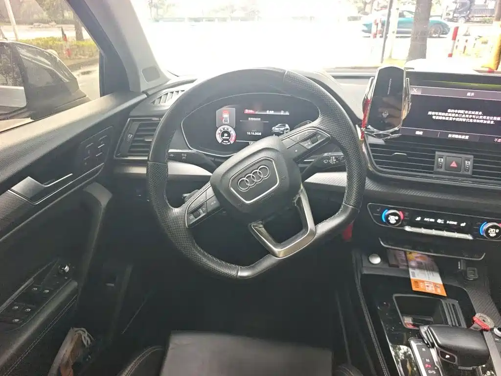 Audi Q5L — миниатюра 11