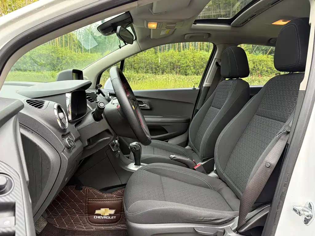 Chevrolet Trax — миниатюра 13