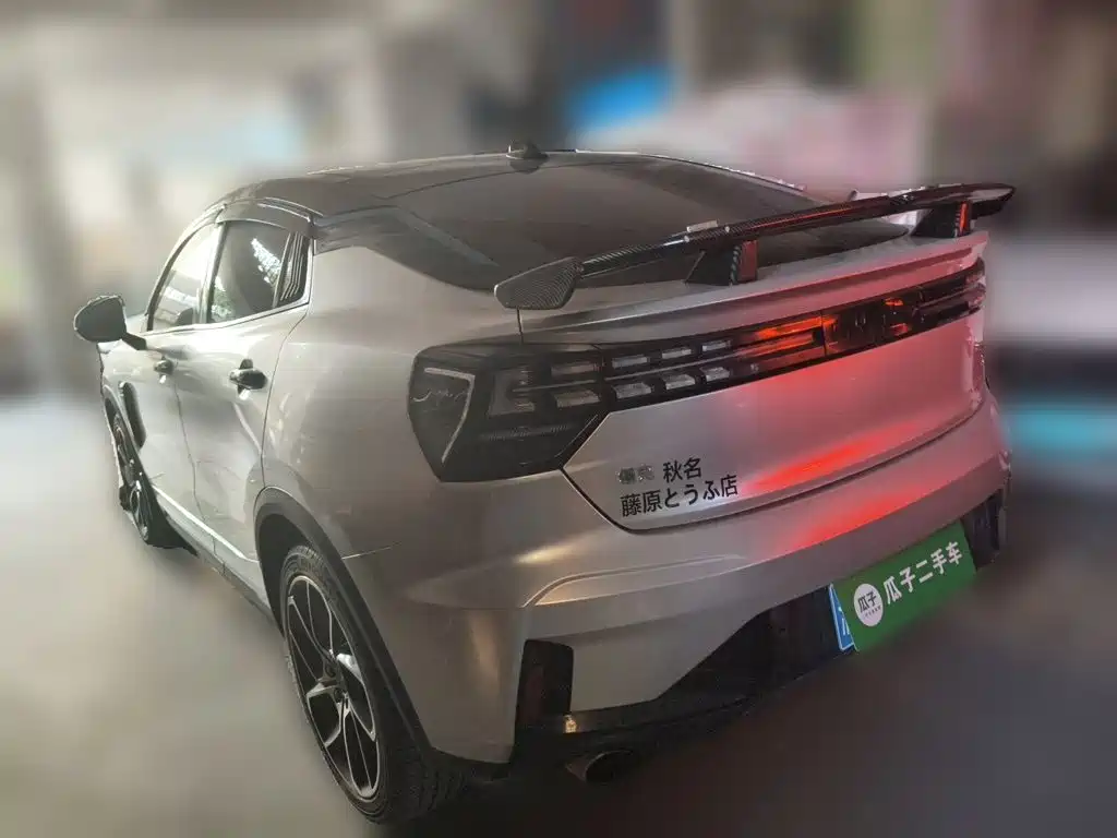 Lynk & Co 05 — миниатюра 4