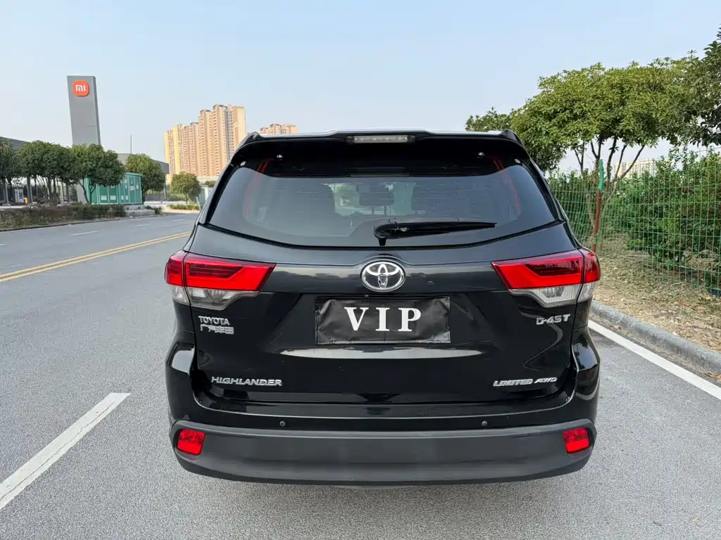 Toyota Highlander — миниатюра 4