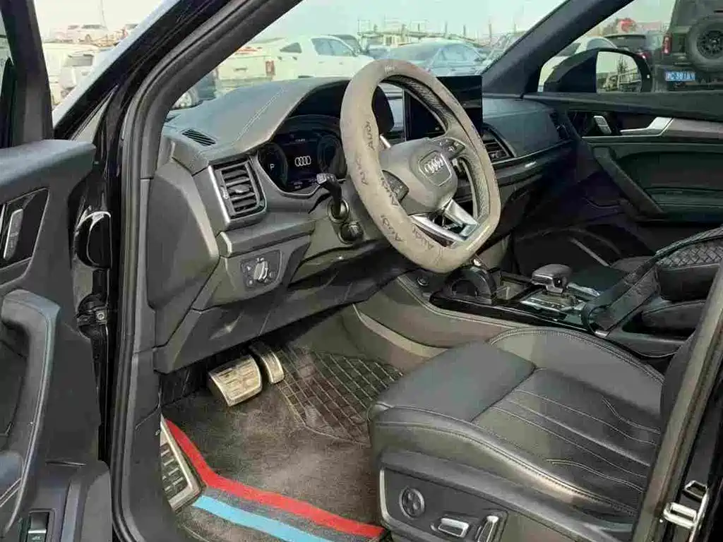 Audi Q5L — миниатюра 5