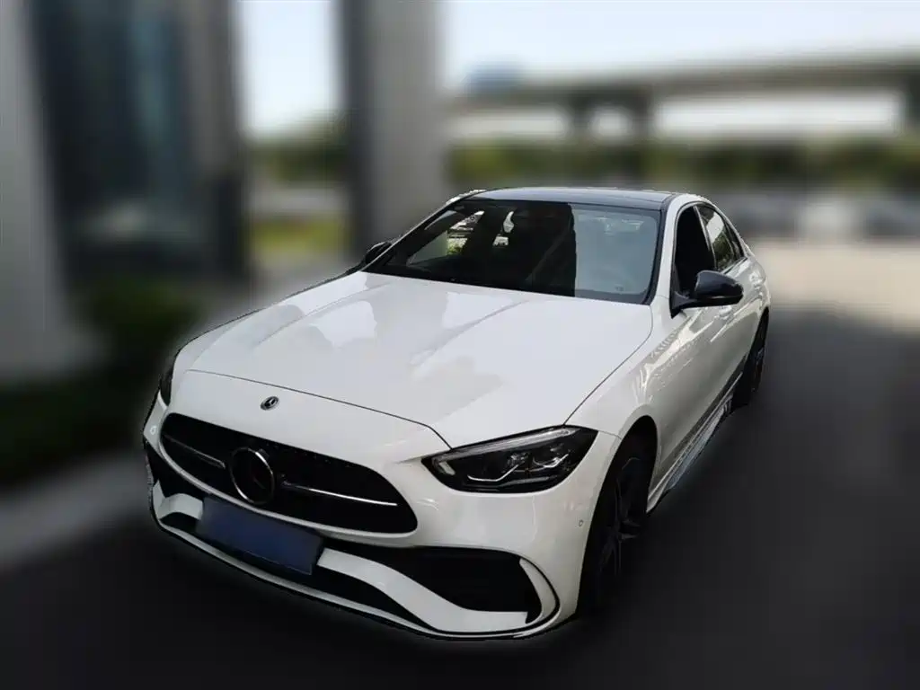 Mercedes-Benz C-Class 2024