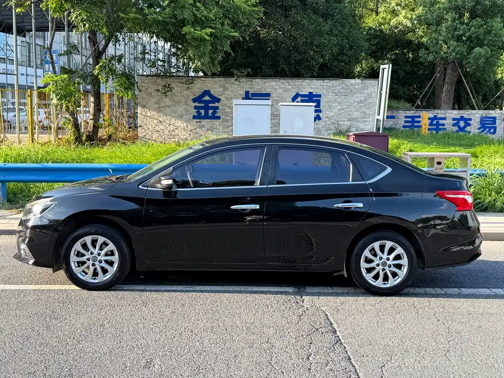 Nissan Sylphy — миниатюра 4