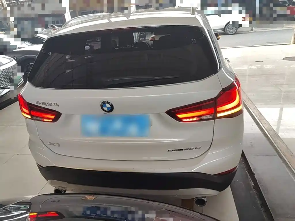 BMW X1 — миниатюра 6