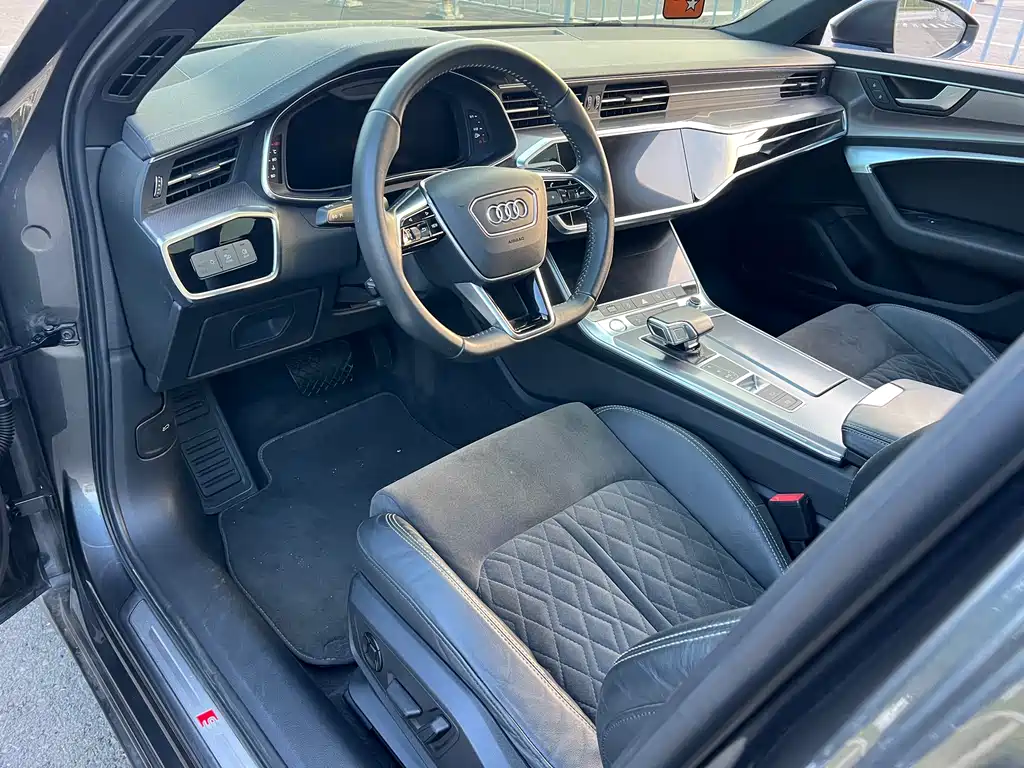 Audi A6L 2019 55 TFSI quattro Premium
