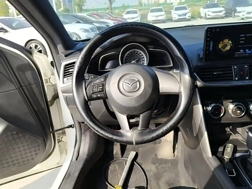 Mazda CX-4 — миниатюра 11
