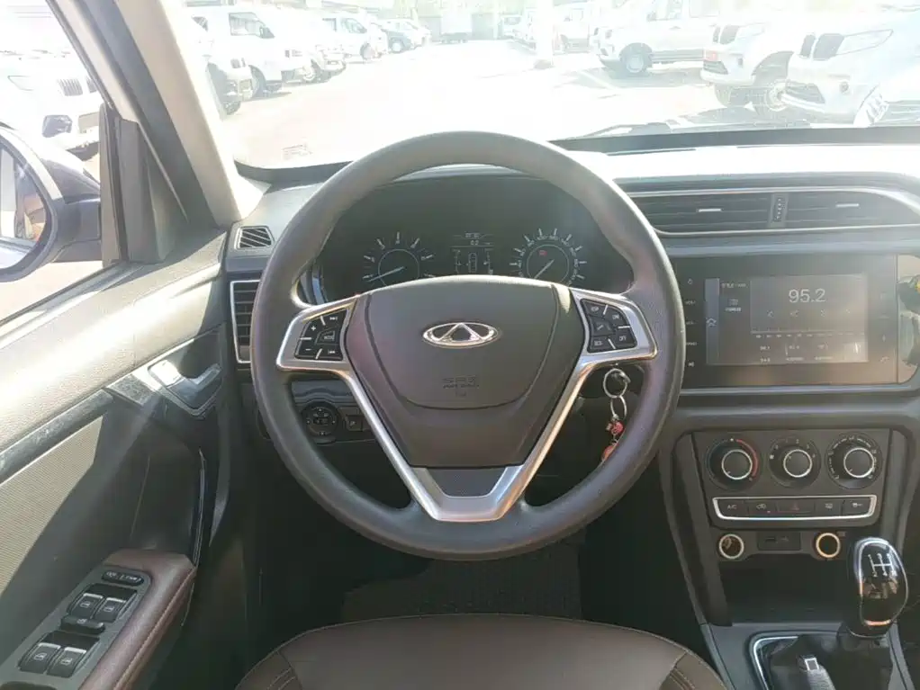 Chery Tiggo 3 — миниатюра 11