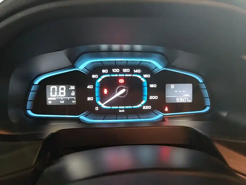 Roewe 360 — миниатюра 14