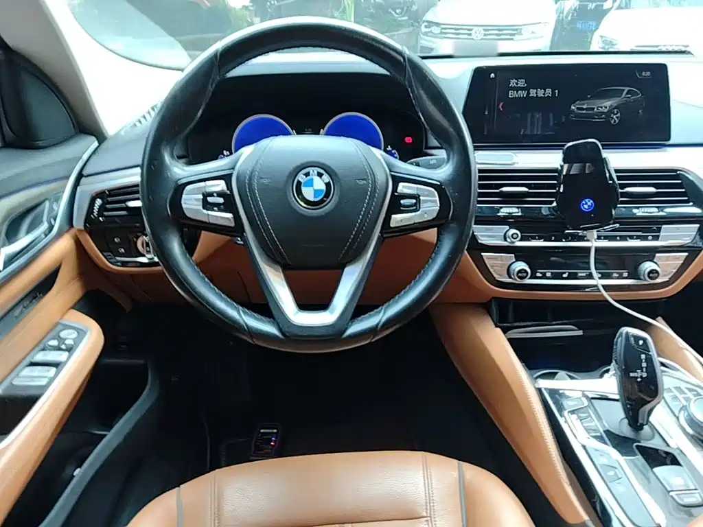 BMW 6 Series GT — миниатюра 11