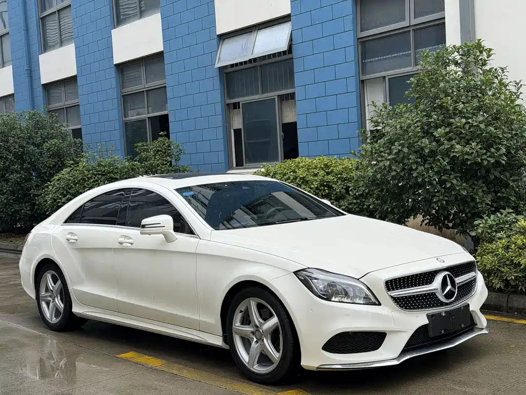 Mercedes-Benz CLS — миниатюра 2