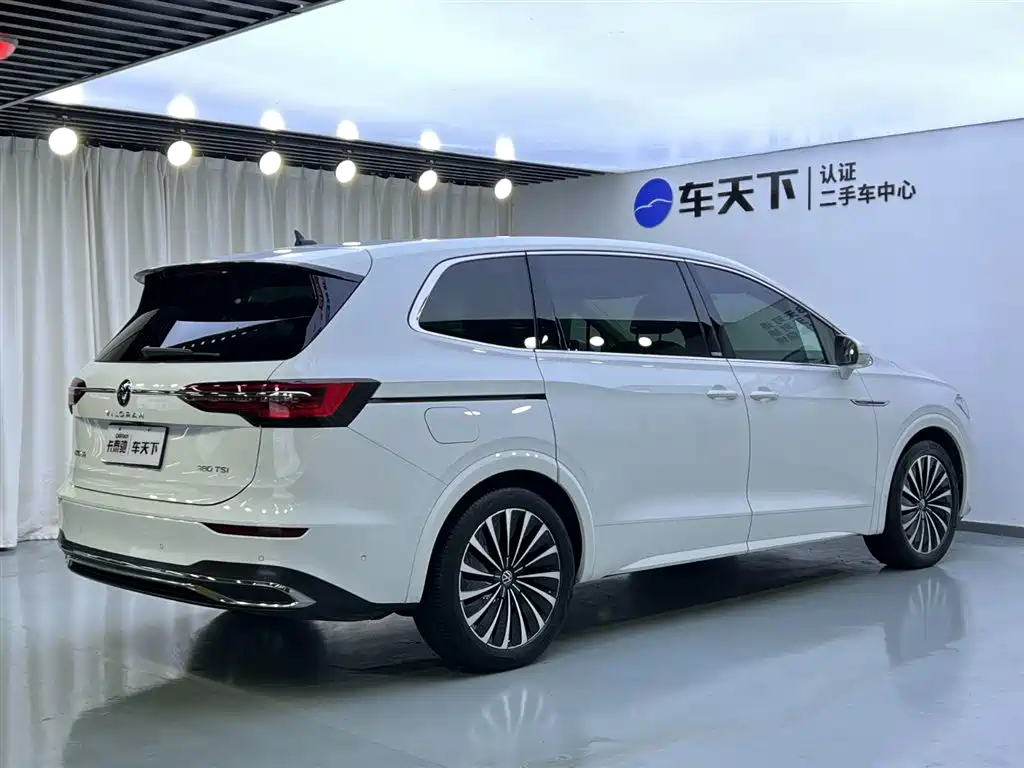 Volkswagen Viloran 2020 380TSI Luxury