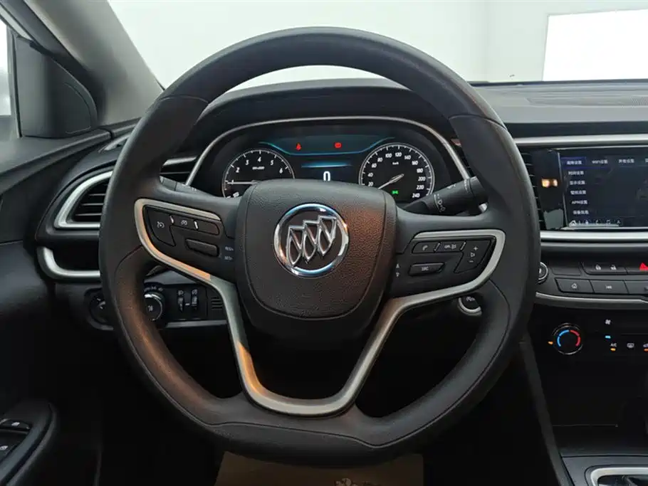 Buick Excelle — фотографии объявления, Фото 15