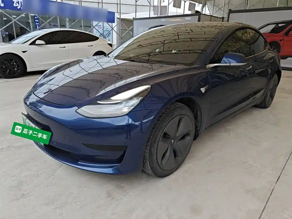 Tesla Model 3 2020